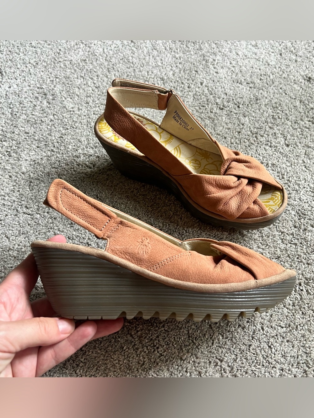FLY London Yakin Size 37 Leather Slingback Wedge Sandals
